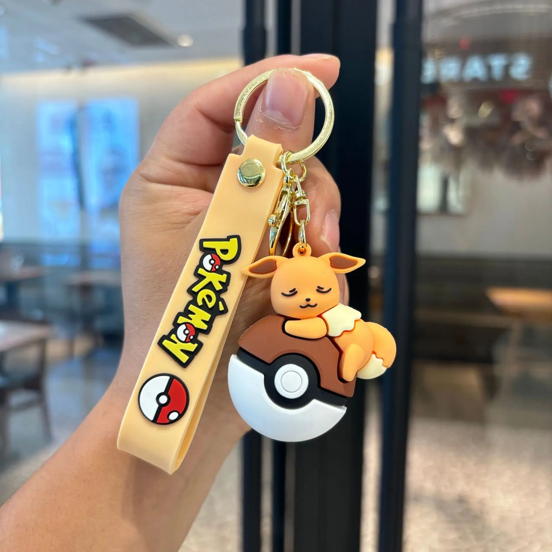 Poké Ball-nyckelring med figur